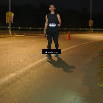 Runner Photo 7726401