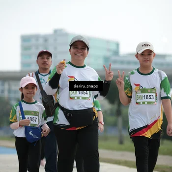 Runner Photo 7726412