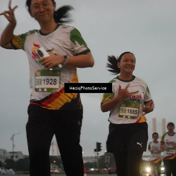 Runner Photo 7726414