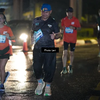Runner Photo 7726415