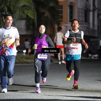 Runner Photo 7726427