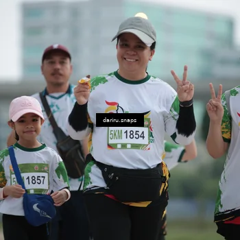 Runner Photo 7726437