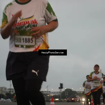 Runner Photo 7726440