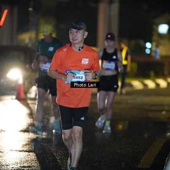 Runner Photo 7726460