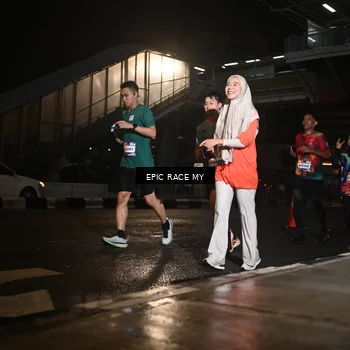 Runner Photo 7726481