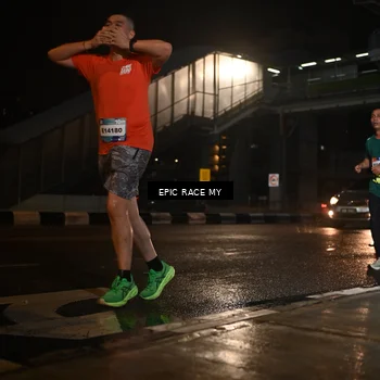 Runner Photo 7726501