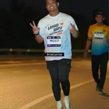 Runner Photo 7726502