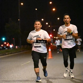 Runner Photo 7726515