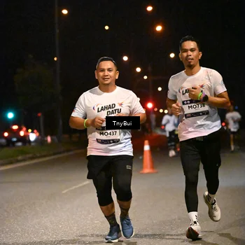 Runner Photo 7726523