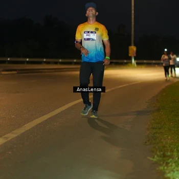 Runner Photo 7726533