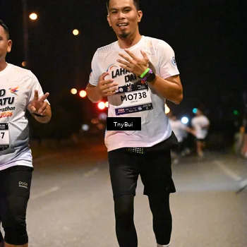 Runner Photo 7726535