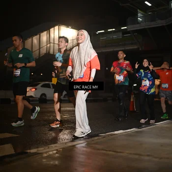 Runner Photo 7726537