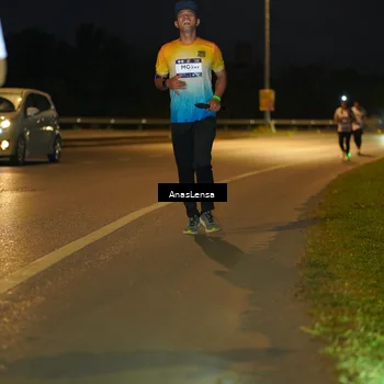 Runner Photo 7726540