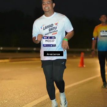 Runner Photo 7726557
