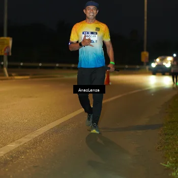 Runner Photo 7726559