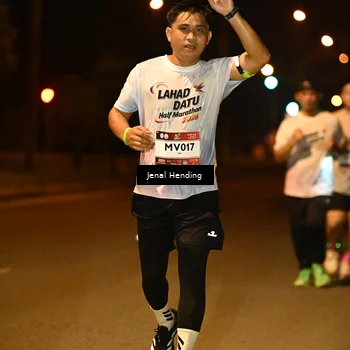 Runner Photo 7726580