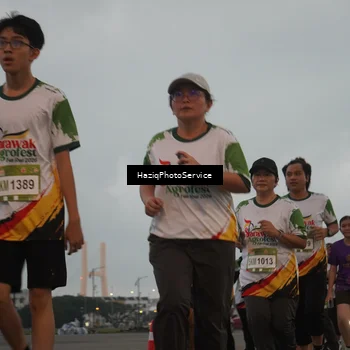 Runner Photo 7726583