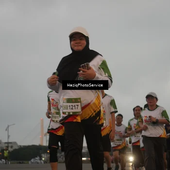 Runner Photo 7726585