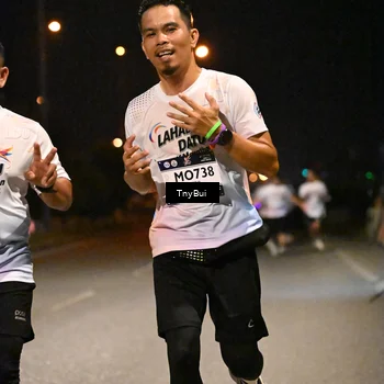 Runner Photo 7726609