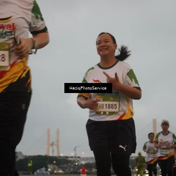 Runner Photo 7726610