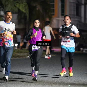 Runner Photo 7726612