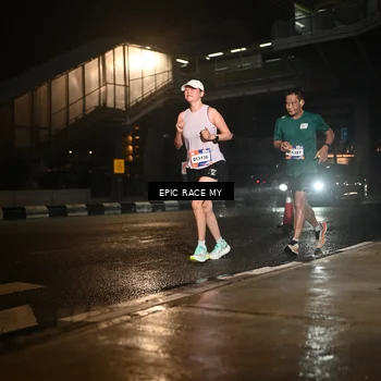 Runner Photo 7726624