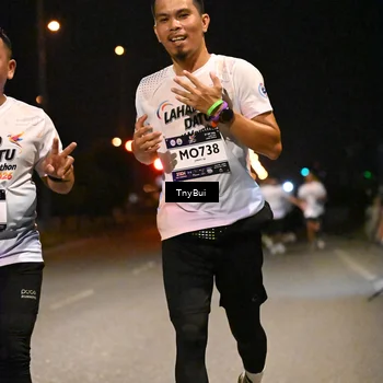 Runner Photo 7726631