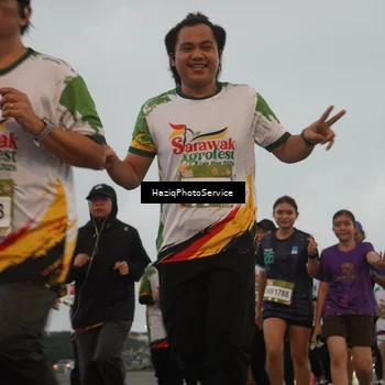 Runner Photo 7726644