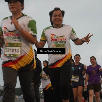 Runner Photo 7726650