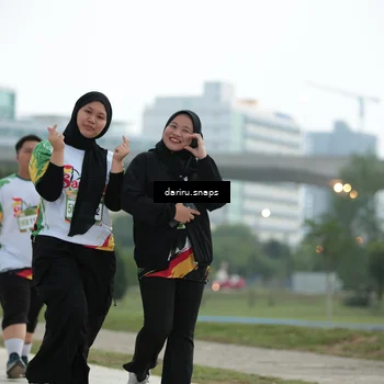 Runner Photo 7726655