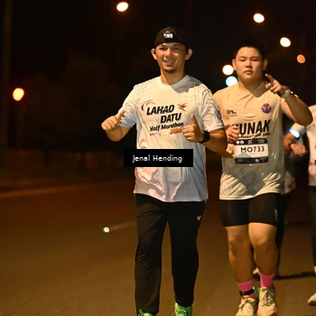 Runner Photo 7726661