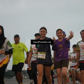 Runner Photo 7726687