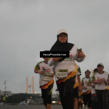 Runner Photo 7726712