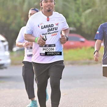Runner Photo 7726734