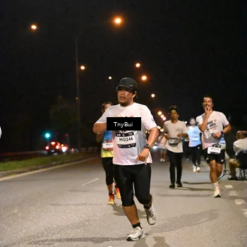 Runner Photo 7726742