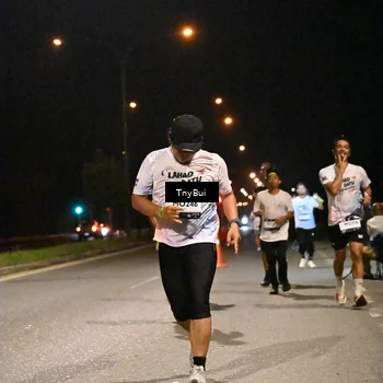 Runner Photo 7726754