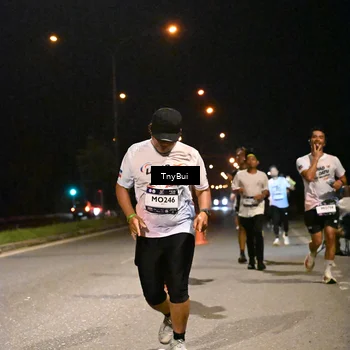 Runner Photo 7726760
