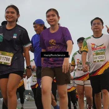 Runner Photo 7726779
