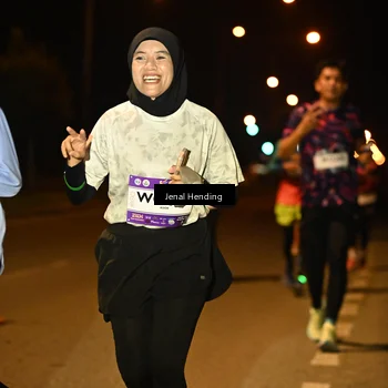 Runner Photo 7726780
