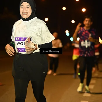 Runner Photo 7726783