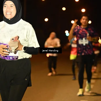 Runner Photo 7726788