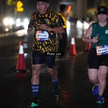 Runner Photo 7726794