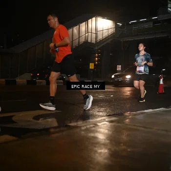 Runner Photo 7726804