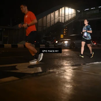 Runner Photo 7726806