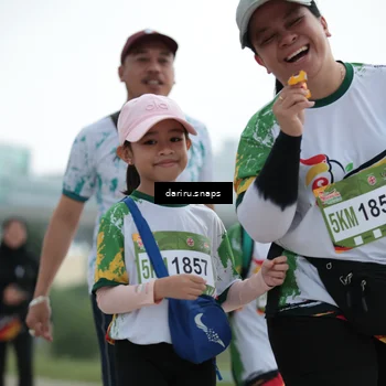 Runner Photo 7726815