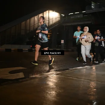 Runner Photo 7726816