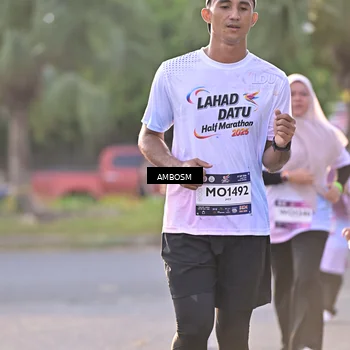 Runner Photo 7726823