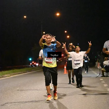 Runner Photo 7726827