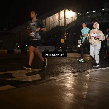 Runner Photo 7726833