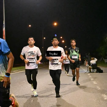 Runner Photo 7726855